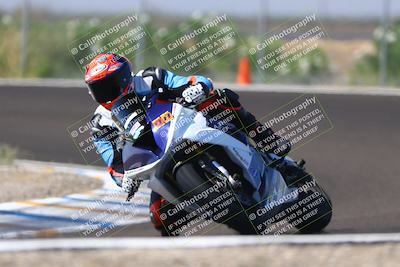 media/Sep-20-2025-TrackDaz (Sat) [[27f0cde673]]/A Group/2pm (Turn 9)/